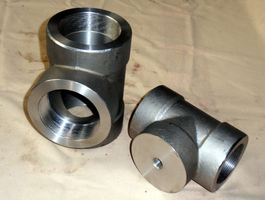 ASME B16.11은 3000lbs를 연결하는 맞춤 ASTM A105N SW 맞춤 팔꿈치 Tee를 만들었습니다