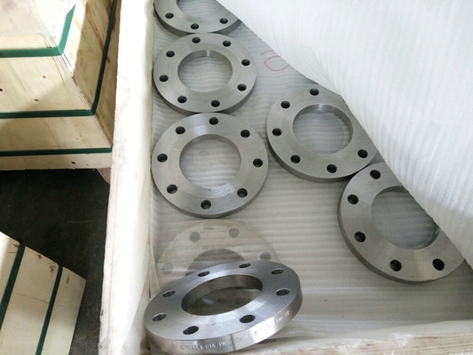 Pn6 탄소강 맹인플랜지 Din En 1092-1 기름 검은 페인트